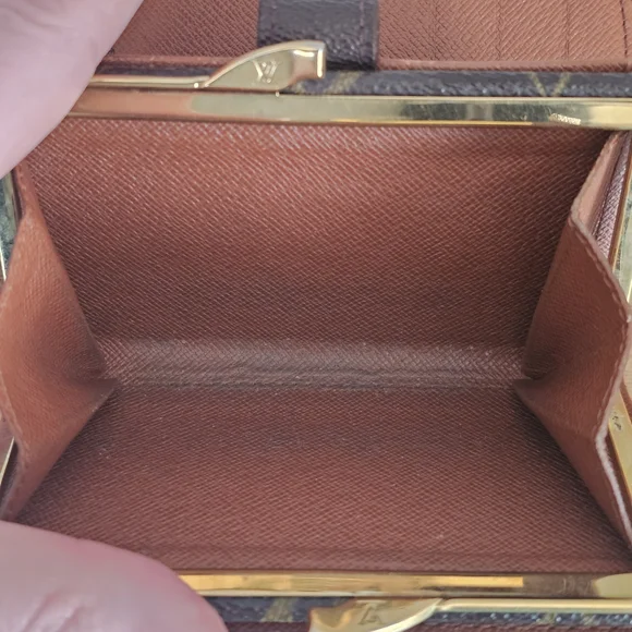 Louis Vuitton Monogram Portefeuille Viennois Wallet - Picture 8 of 12